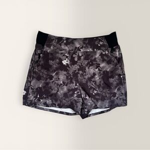 Athleta Brooklyn Shorts Sz 10 Black Gray Floral Athletic Travel Lightweight